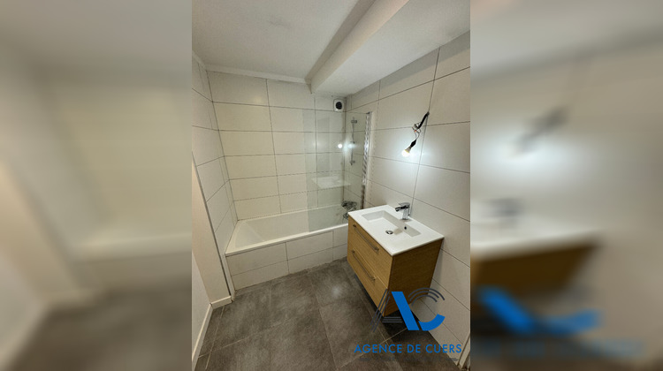 Ma-Cabane - Vente Immeuble CUERS, 120 m²