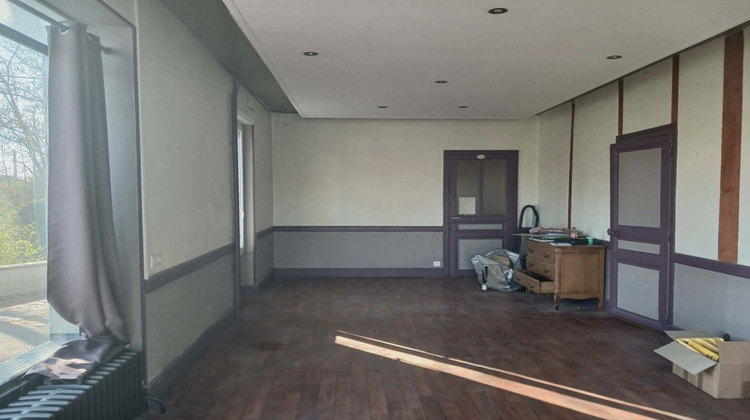 Ma-Cabane - Vente Immeuble CUSSET, 300 m²