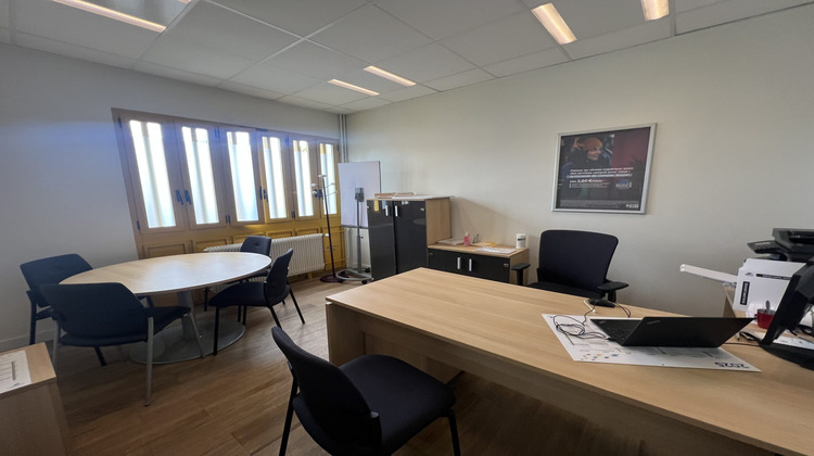 Ma-Cabane - Vente Immeuble Delle, 777 m²