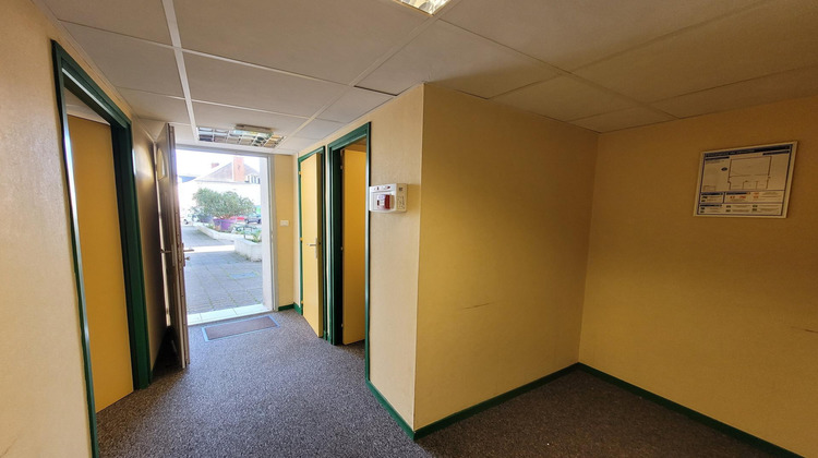 Ma-Cabane - Vente Immeuble Descartes, 70 m²