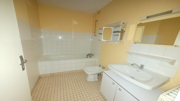 Ma-Cabane - Vente Immeuble Descartes, 438 m²