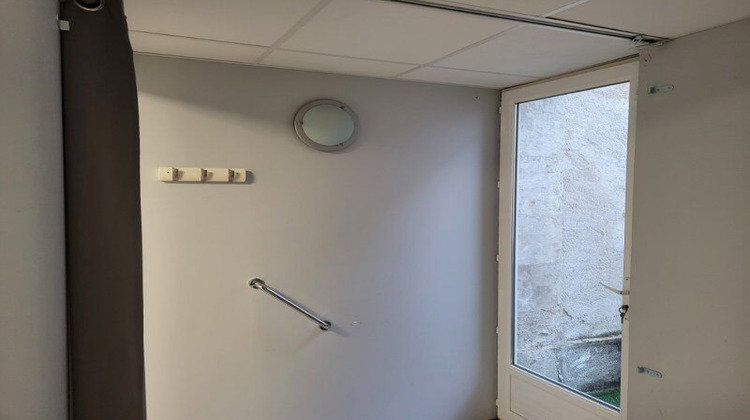 Ma-Cabane - Vente Immeuble Descartes, 95 m²