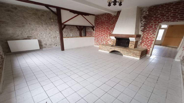 Ma-Cabane - Vente Immeuble DESERTINES, 327 m²