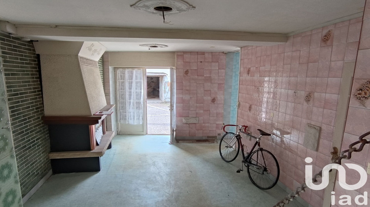 Ma-Cabane - Vente Immeuble Désertines, 105 m²