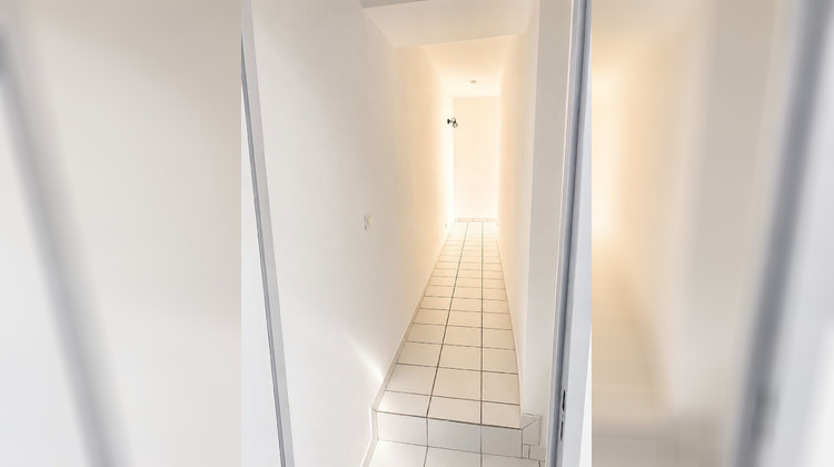 Ma-Cabane - Vente Immeuble Donzère, 150 m²