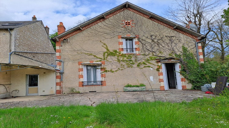 Ma-Cabane - Vente Immeuble Dourdan, 213 m²