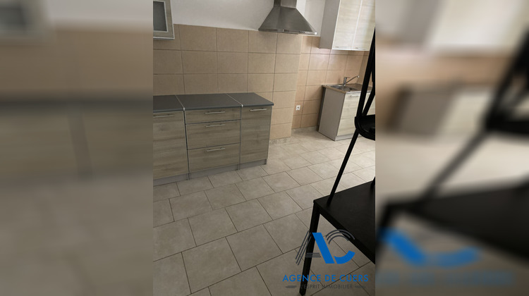 Ma-Cabane - Vente Immeuble DRAGUIGNAN, 225 m²