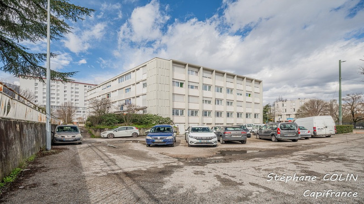 Ma-Cabane - Vente Immeuble ECHIROLLES, 1700 m²