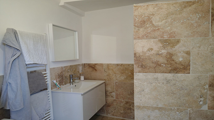 Ma-Cabane - Vente Immeuble ENTRECASTEAUX, 120 m²