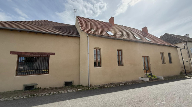 Ma-Cabane - Vente Immeuble Escurolles, 350 m²