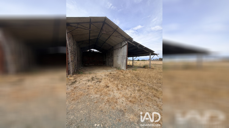 Ma-Cabane - Vente Immeuble Essarts-en-Bocage, 200 m²