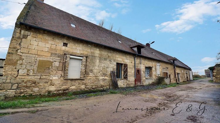 Ma-Cabane - Vente Immeuble ESTREES SAINT DENIS, 404 m²