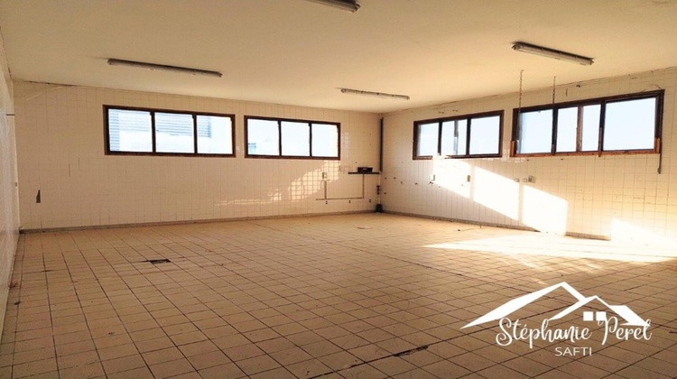 Ma-Cabane - Vente Immeuble Eygurande, 450 m²