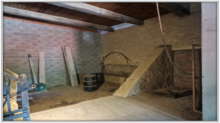 Ma-Cabane - Vente Immeuble FABREZAN, 288 m²