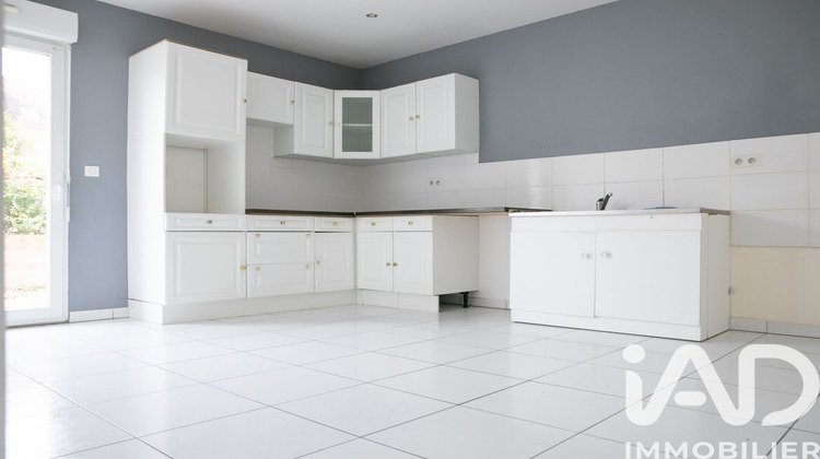 Ma-Cabane - Vente Immeuble Fagnières, 200 m²
