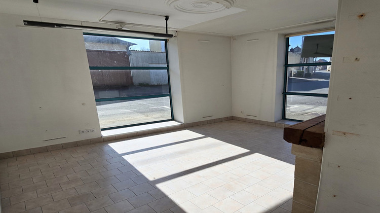 Ma-Cabane - Vente Immeuble Feuquières, 311 m²