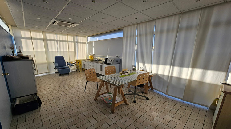 Ma-Cabane - Vente Immeuble Feuquières-en-Vimeu, 275 m²