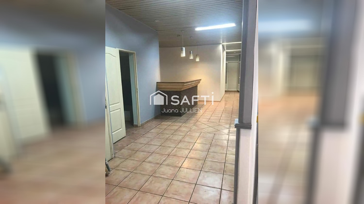 Ma-Cabane - Vente Immeuble Flassans-sur-Issole, 233 m²