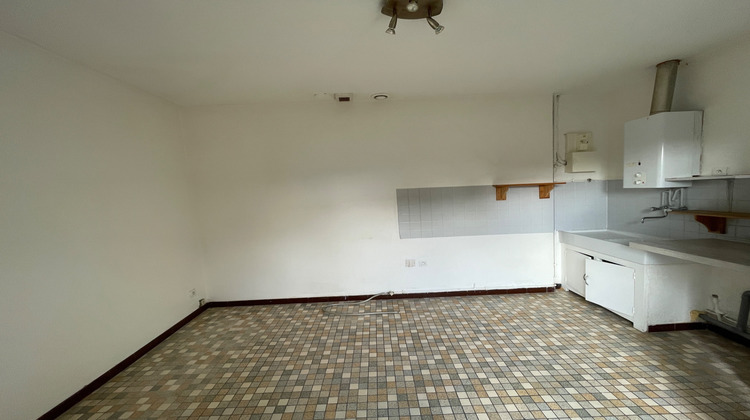Ma-Cabane - Vente Immeuble FONBEAUZARD, 160 m²