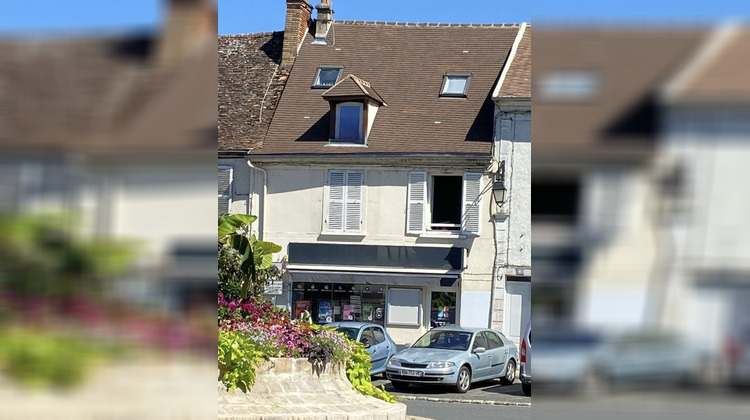 Ma-Cabane - Vente Immeuble Fontainebleau, 92 m²