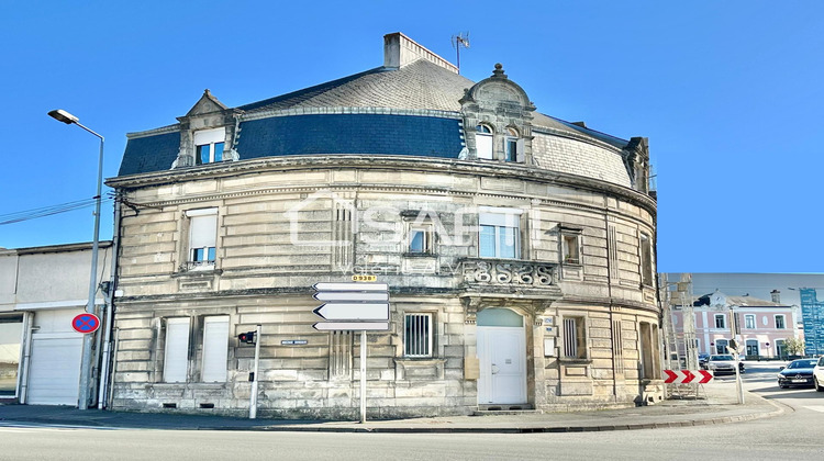 Ma-Cabane - Vente Immeuble Fontenay-le-Comte, 240 m²