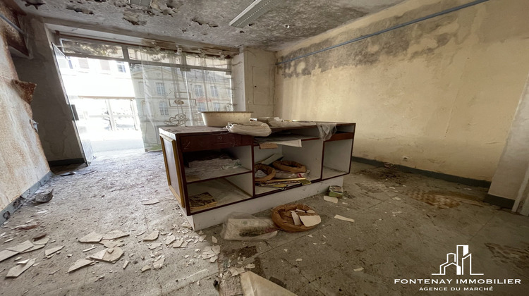 Ma-Cabane - Vente Immeuble Fontenay-le-Comte, 250 m²
