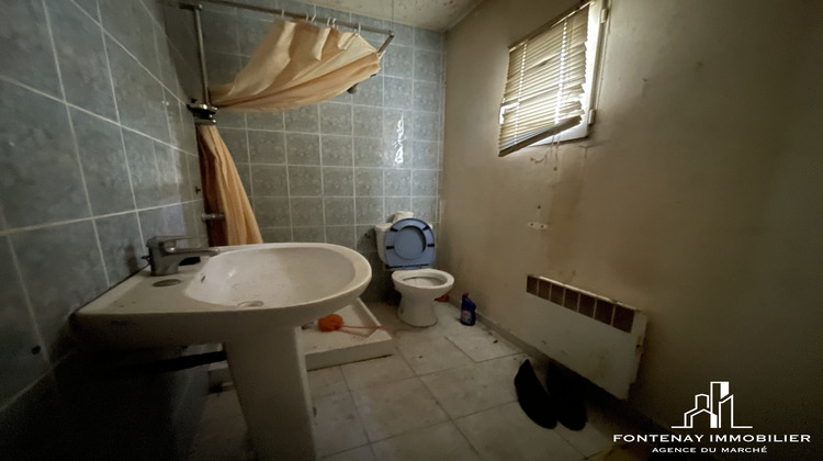 Ma-Cabane - Vente Immeuble Fontenay-le-Comte, 250 m²