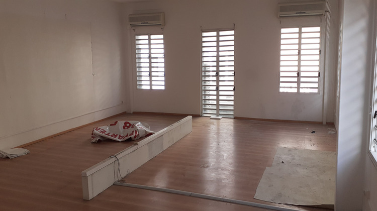 Ma-Cabane - Vente Immeuble Fort-de-France, 270 m²