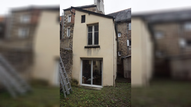 Ma-Cabane - Vente Immeuble FOUGERES, 84 m²