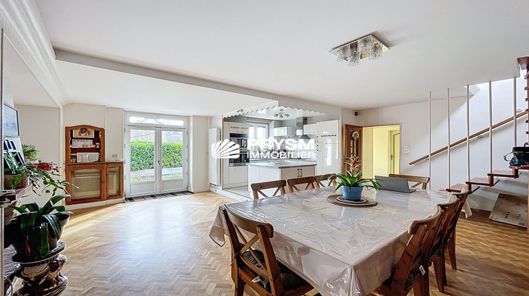 Ma-Cabane - Vente Immeuble Fougères, 253 m²