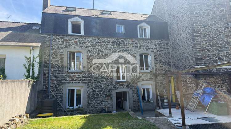 Ma-Cabane - Vente Immeuble FOUGERES, 150 m²