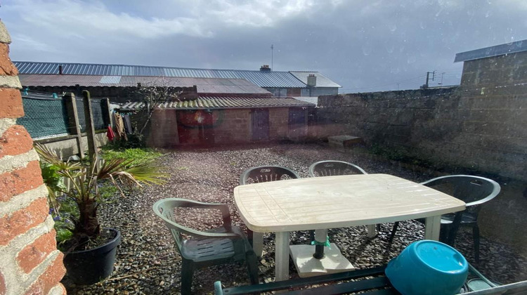 Ma-Cabane - Vente Immeuble FOUGERES, 150 m²