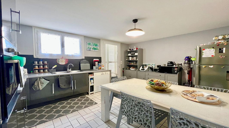 Ma-Cabane - Vente Immeuble FOURCHAMBAULT, 260 m²