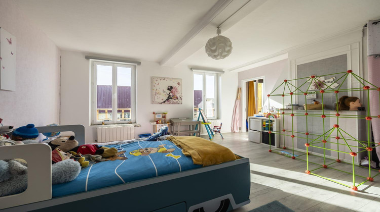 Ma-Cabane - Vente Immeuble Freneuse, 360 m²