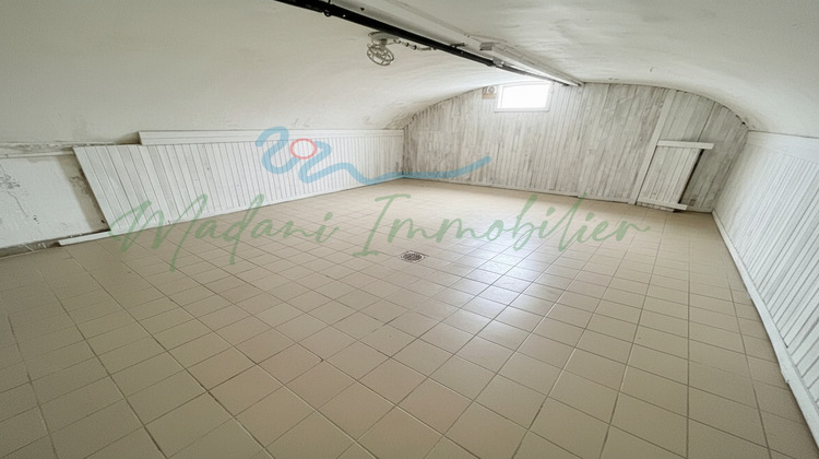 Ma-Cabane - Vente Immeuble FRENEUSE, 80 m²