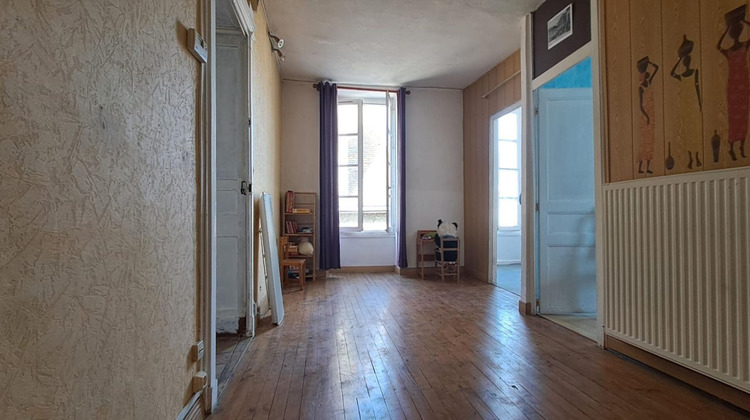 Ma-Cabane - Vente Immeuble FRESNAY SUR SARTHE, 250 m²