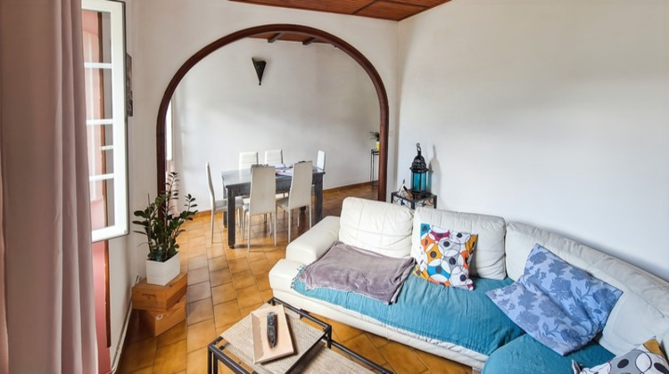 Ma-Cabane - Vente Immeuble GAGNIERES, 452 m²