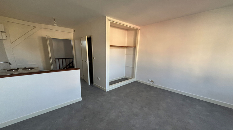 Ma-Cabane - Vente Immeuble GENNES, 132 m²