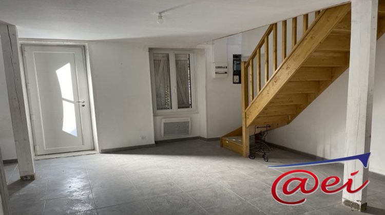 Ma-Cabane - Vente Immeuble Gien, 116 m²