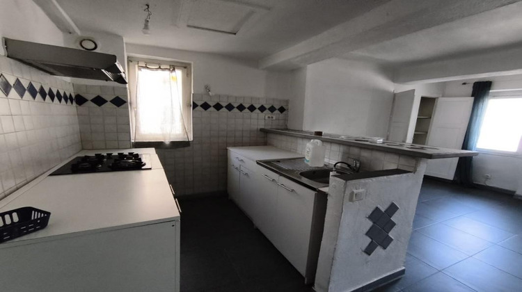 Ma-Cabane - Vente Immeuble GONFARON, 258 m²