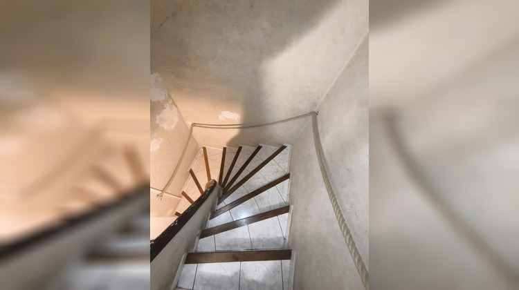 Ma-Cabane - Vente Immeuble GONFARON, 175 m²