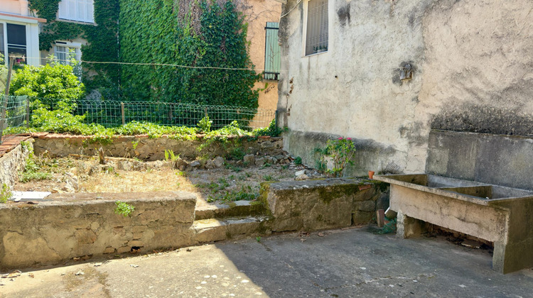 Ma-Cabane - Vente Immeuble Gonfaron, 192 m²