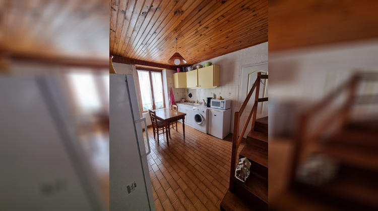 Ma-Cabane - Vente Immeuble Gray, 82 m²