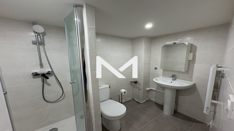 Ma-Cabane - Vente Immeuble Grenoble, 108 m²