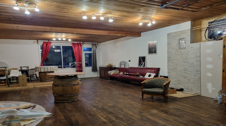 Ma-Cabane - Vente Immeuble GUEMENE SUR SCORFF, 239 m²