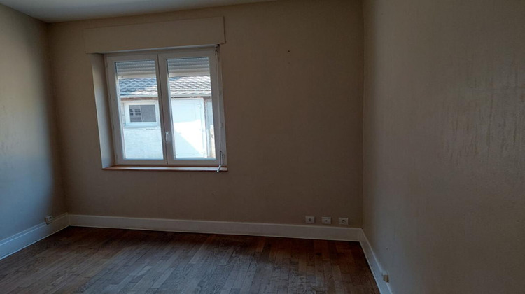Ma-Cabane - Vente Immeuble GUEUGNON, 250 m²