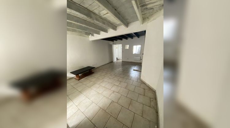 Ma-Cabane - Vente Immeuble Guînes, 58 m²