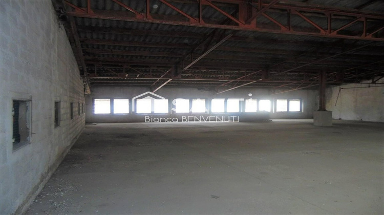 Ma-Cabane - Vente Immeuble Hayange, 2051 m²