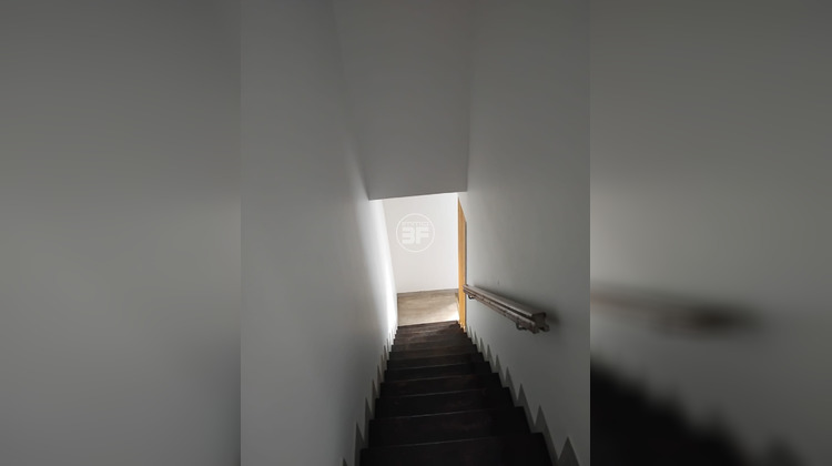 Ma-Cabane - Vente Immeuble Hostens, 200 m²