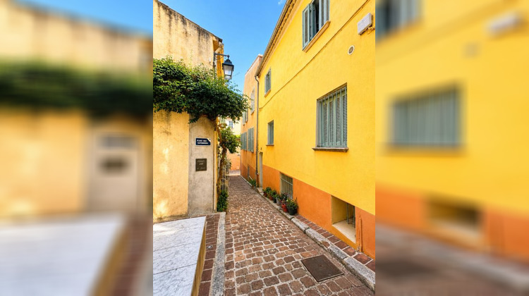 Ma-Cabane - Vente Immeuble HYERES, 180 m²